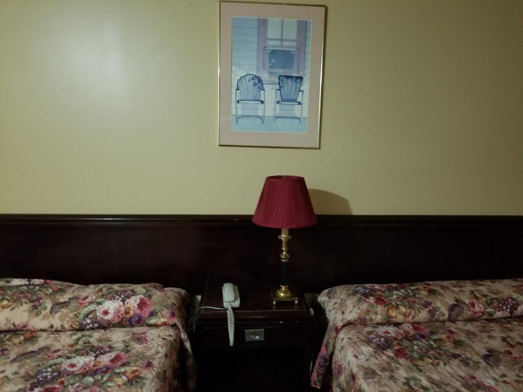 Montreal Motel